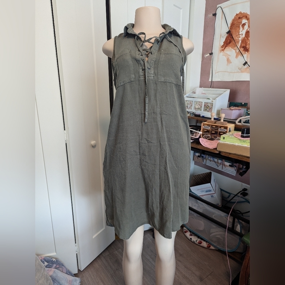 NWT Velvet Heart Olive green dress‎ size small  100% Tencel
